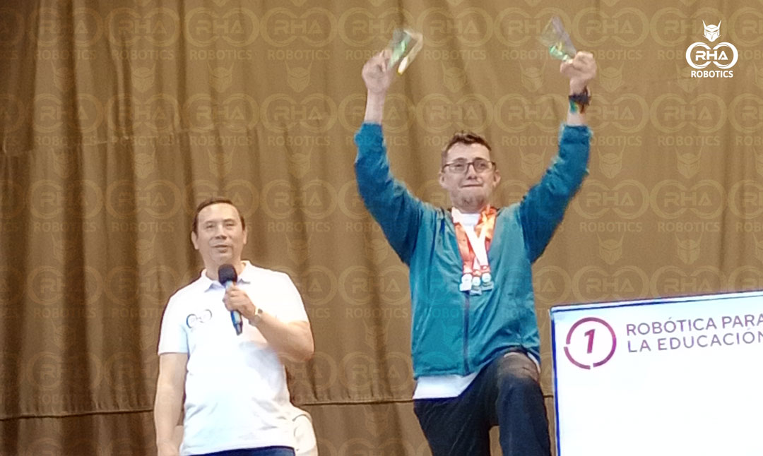 Campeeon-de-robotica.jpg